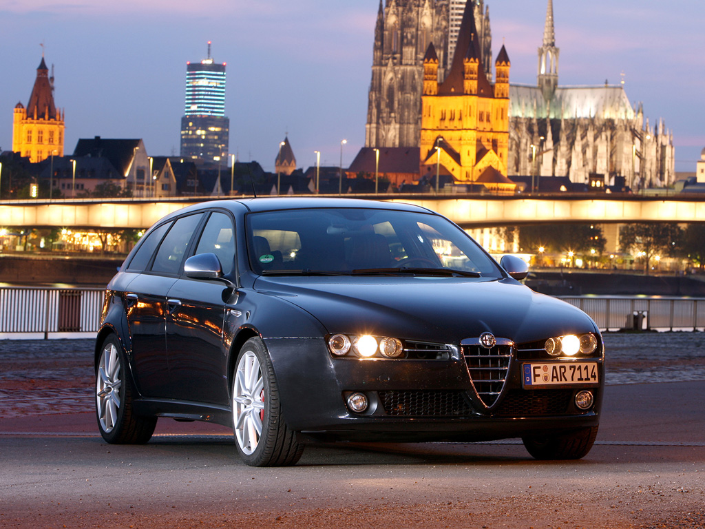 Фото Alfa Romeo 159 универсал 5 дв.