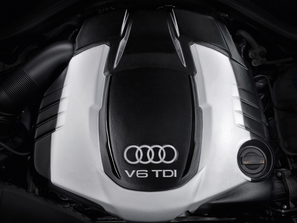 Фото двигателя Audi A6 седан 4 дв.