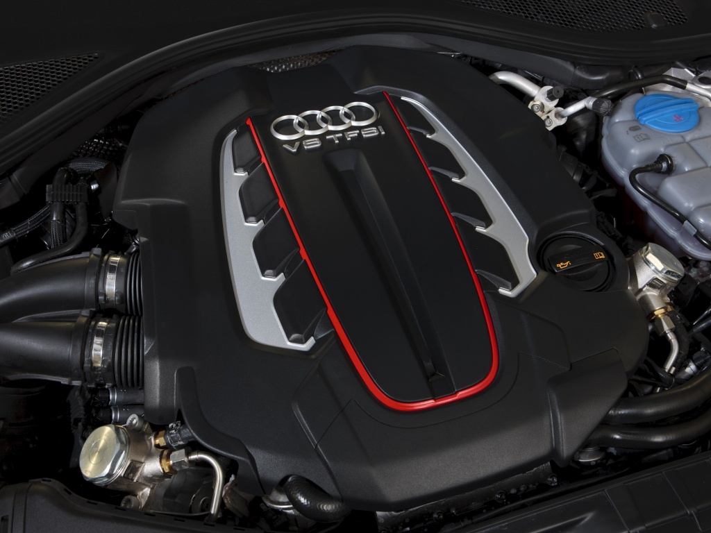 Фото двигателя Audi S7 хэтчбек 5 дв.