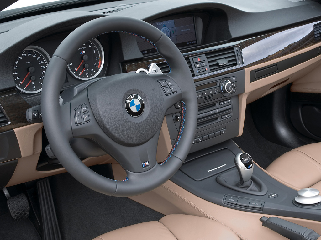 Салон BMW M3 кабриолет 2 дв.