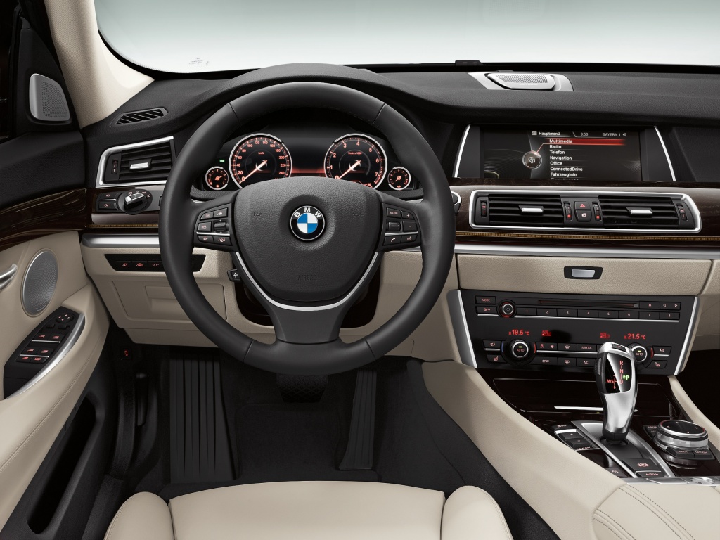 Салон BMW 5series GT хэтчбек 5 дв.
