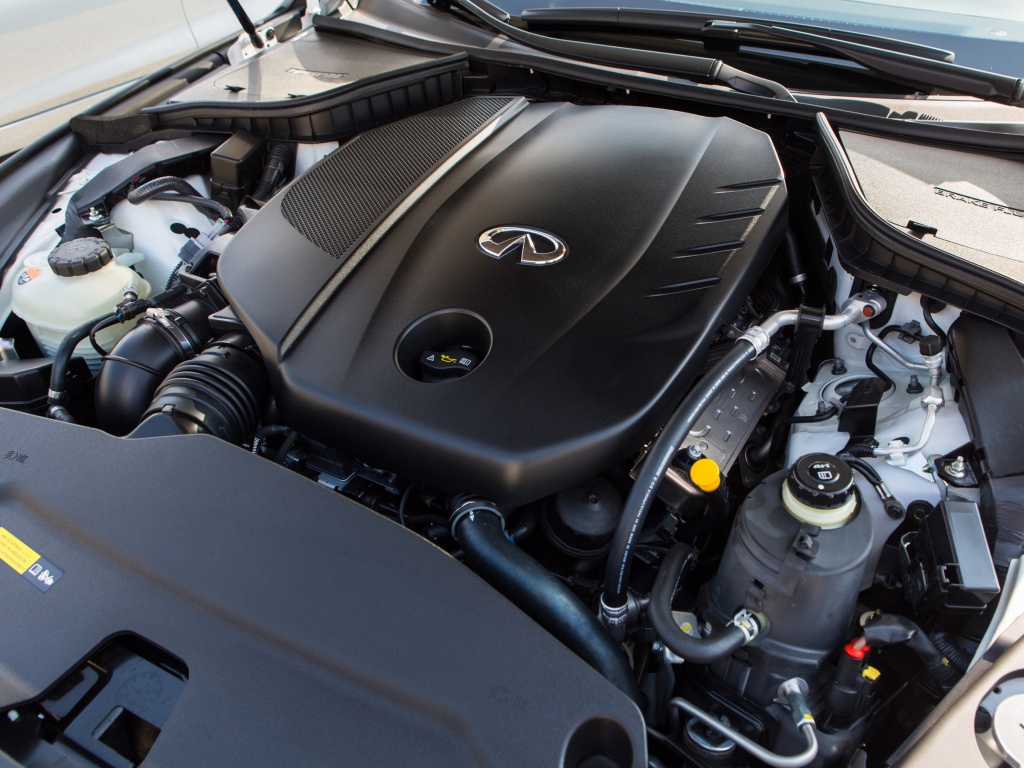 Фото двигателя Infiniti Q50 седан 4 дв.
