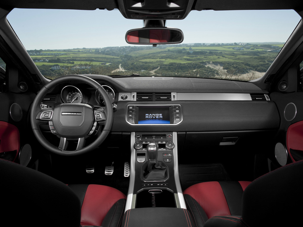 Салон Land Rover Range Rover Evoque внедорожник 5 дв.
