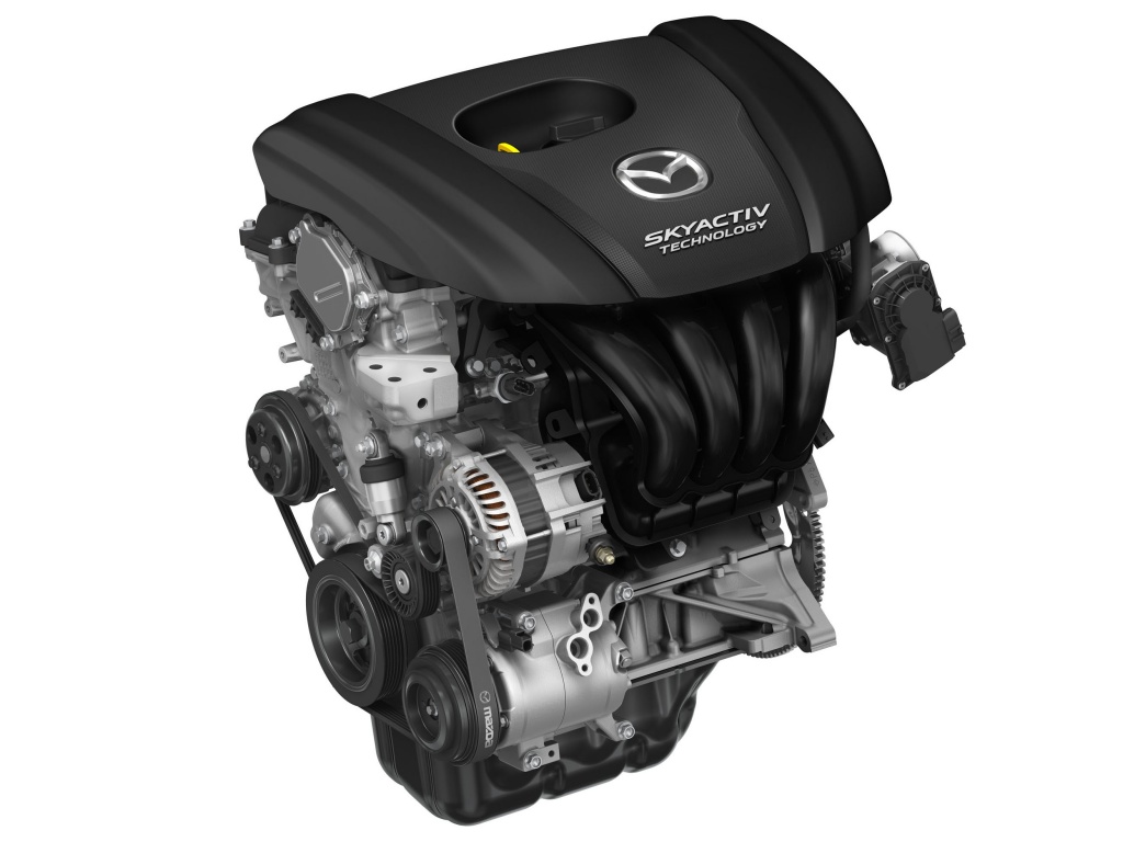 Фото двигателя Mazda 3 хэтчбек 5 дв.