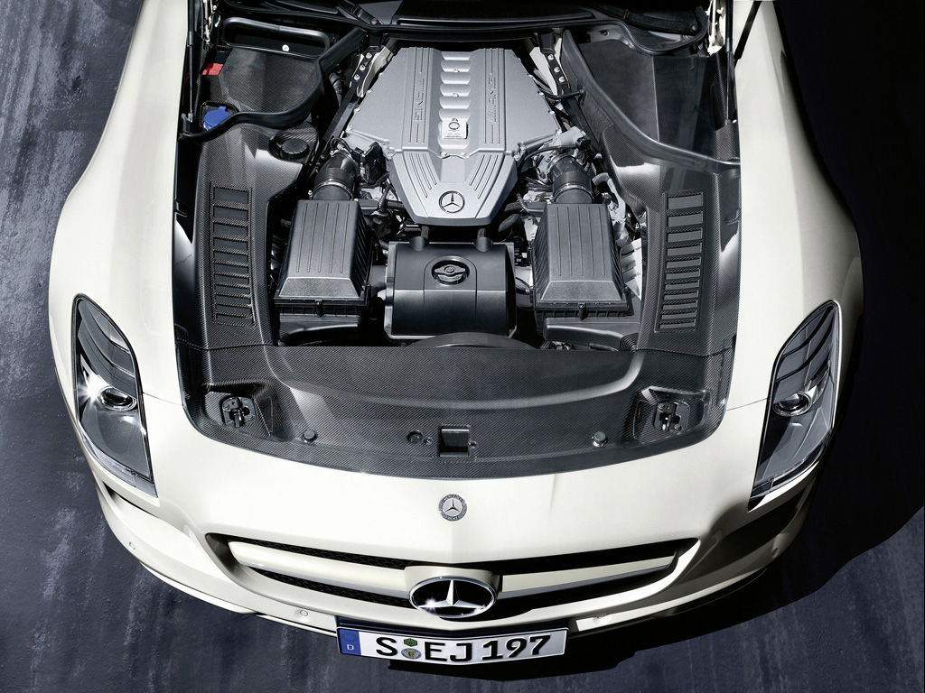 Фото двигателя Mercedes-Benz SLS-Class AMG родстер 2 дв.