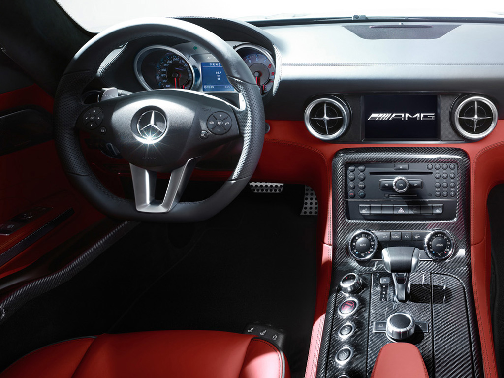 Салон Mercedes-Benz SLS-Class AMG купе 2 дв.
