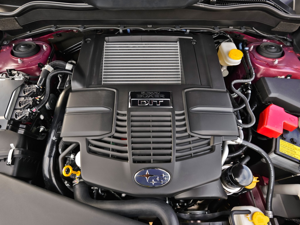 Фото двигателя Subaru Forester внедорожник 5 дв.