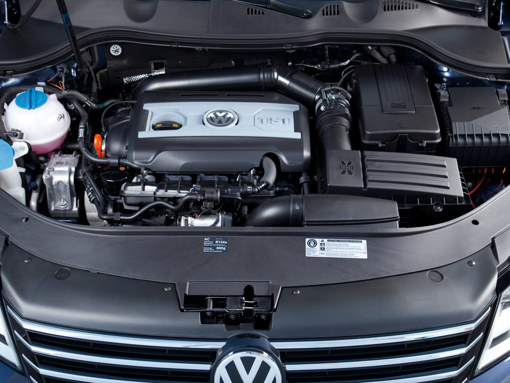 Фото двигателя Volkswagen Passat универсал 5 дв.