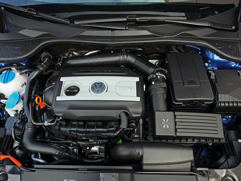 Фото двигателя Volkswagen Scirocco хэтчбек 3 дв.