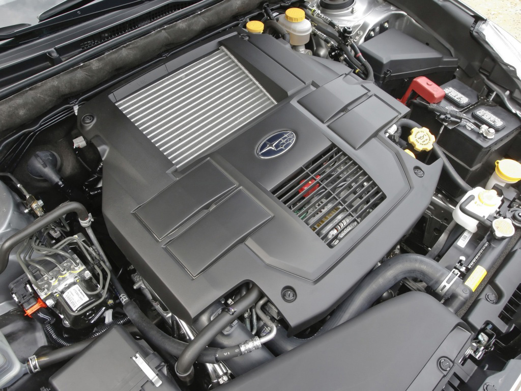 Фото двигателя Subaru Legacy седан 4 дв.